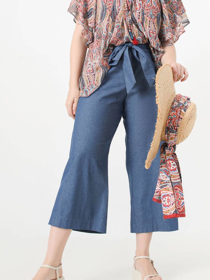 Ljus denim beskurna byxor (Expedition 25/28 februari) för wholesale av Jean-Marc-Philippe