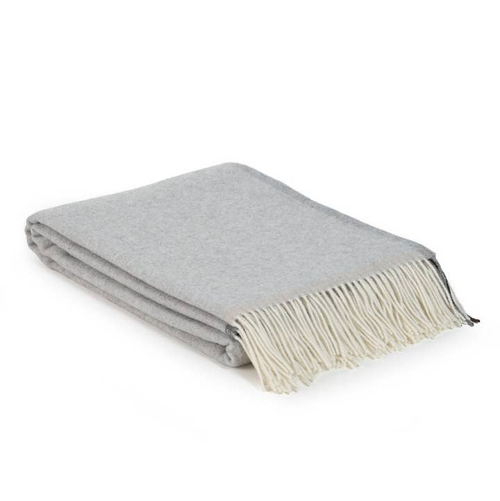MoST - Wholesale Throw Blanket - Soft Cashmere & Merino wool throw blanket MILANO light grey0