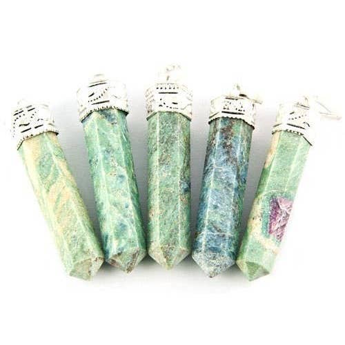 5 stycken Ruby Zeosite Pencil Point hänge Set - 1,5 ”L för wholesale av GREENROOTS USA LLC