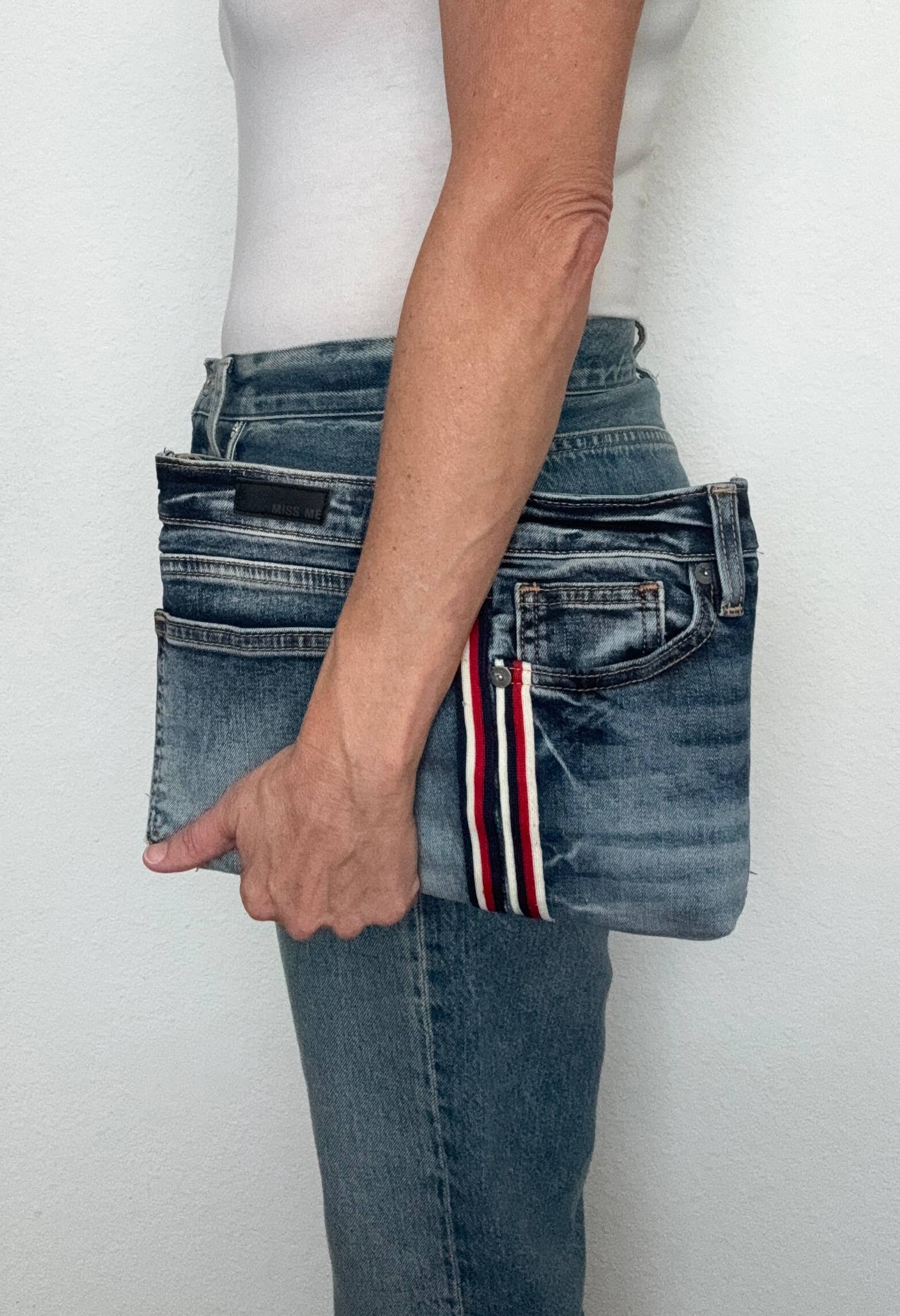 Indigo Bags - Wholesale Clutch Bag - Women's - Miss Me Upcycled Denim Clutch w/ stripes – cheetah4