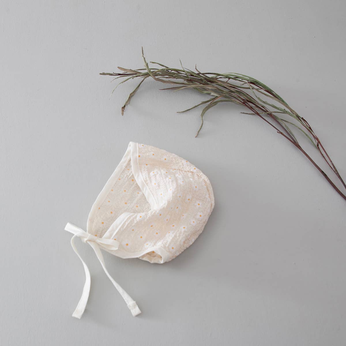 peekaboo – Conjunto de roupa - Bebé por atacado – Bodysuit de mangas curtas com estampa margarida para bebê6