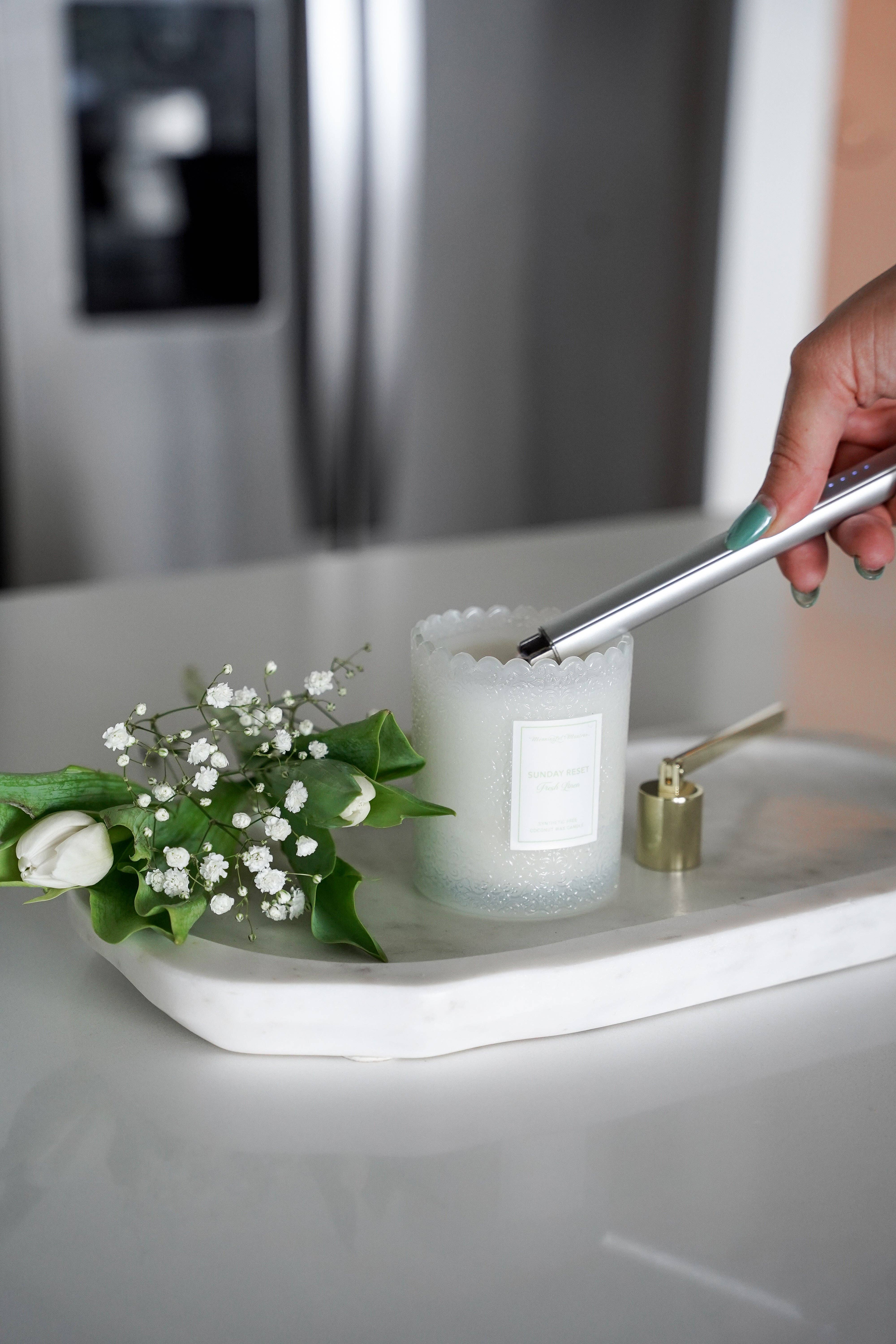 Meaningful Mantras - Wholesale Pot/gevulde kaars - Sunday Reset Fresh Linen Natuurlijke Kaars 8oz Kaia Collection2