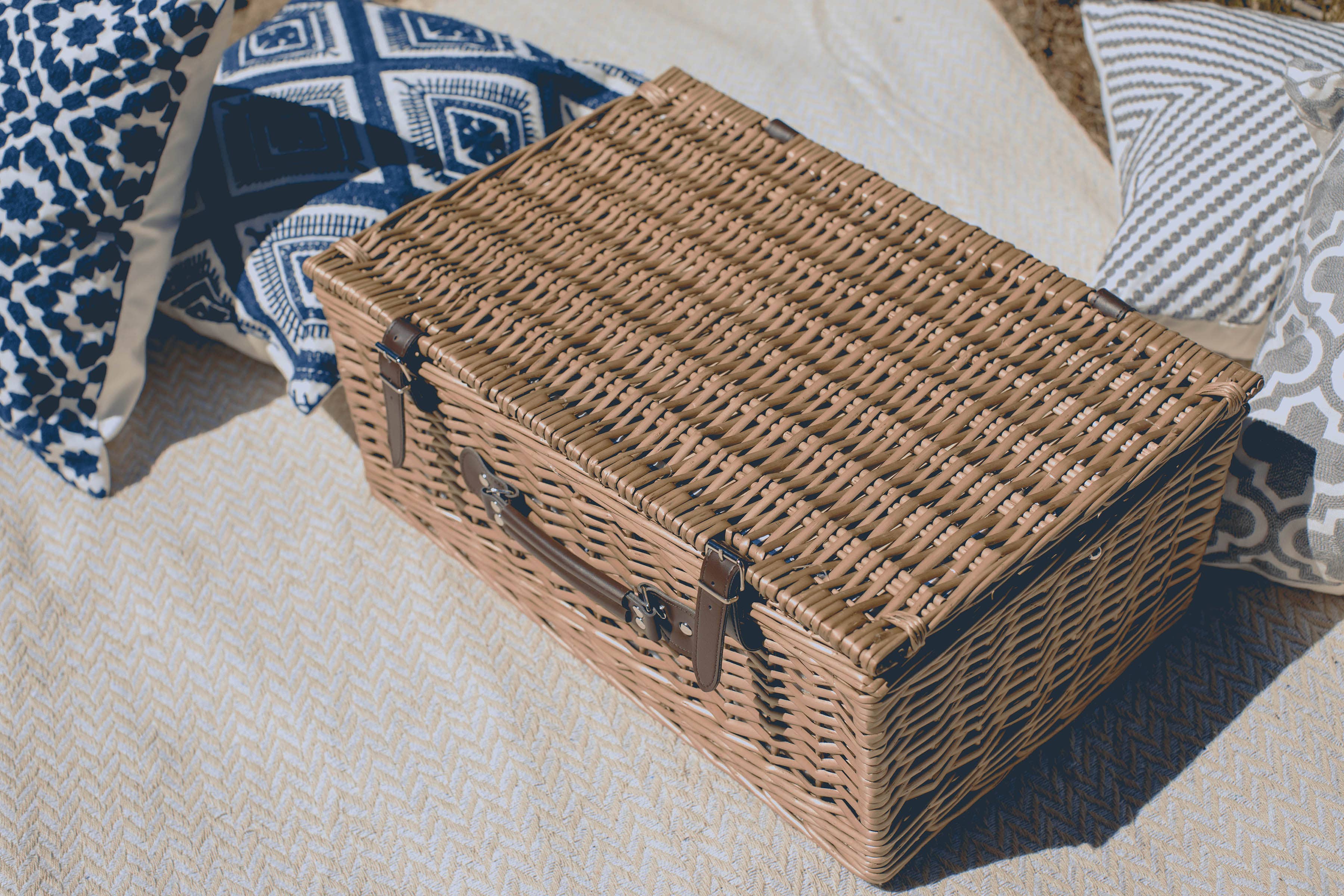Belmont Picnic Basket, (Navy Blue & White Stripe) for wholesale on Faire15