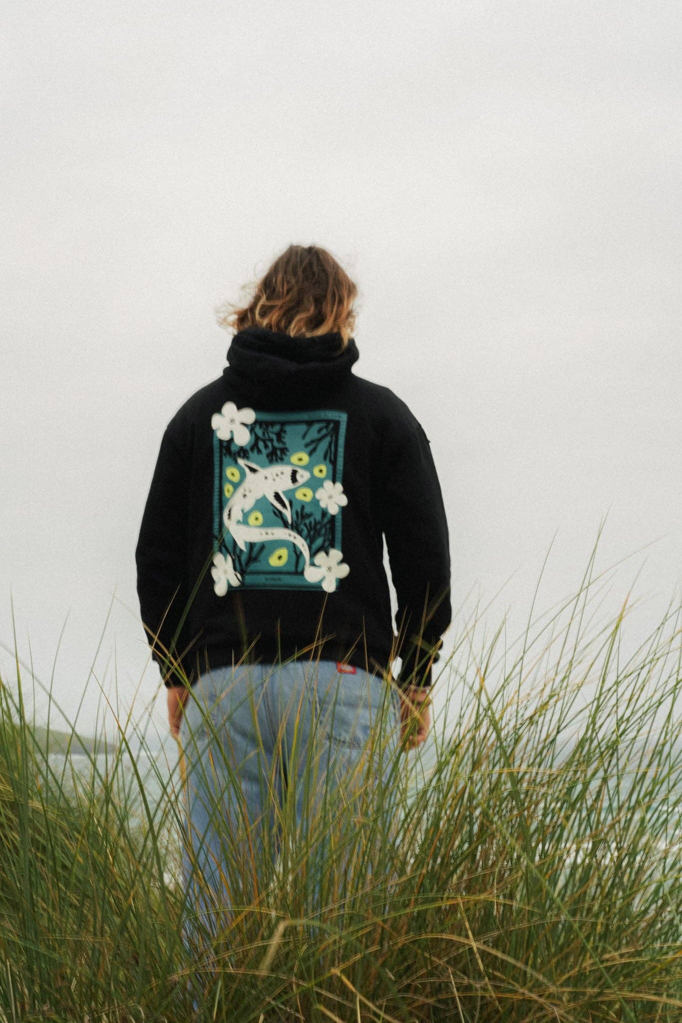 SEASICK - Wholesale Hoodie - Unisex - FLOWER & FISH - ORGANIC COTTON BLACK UNISEX SURF HOODIE2