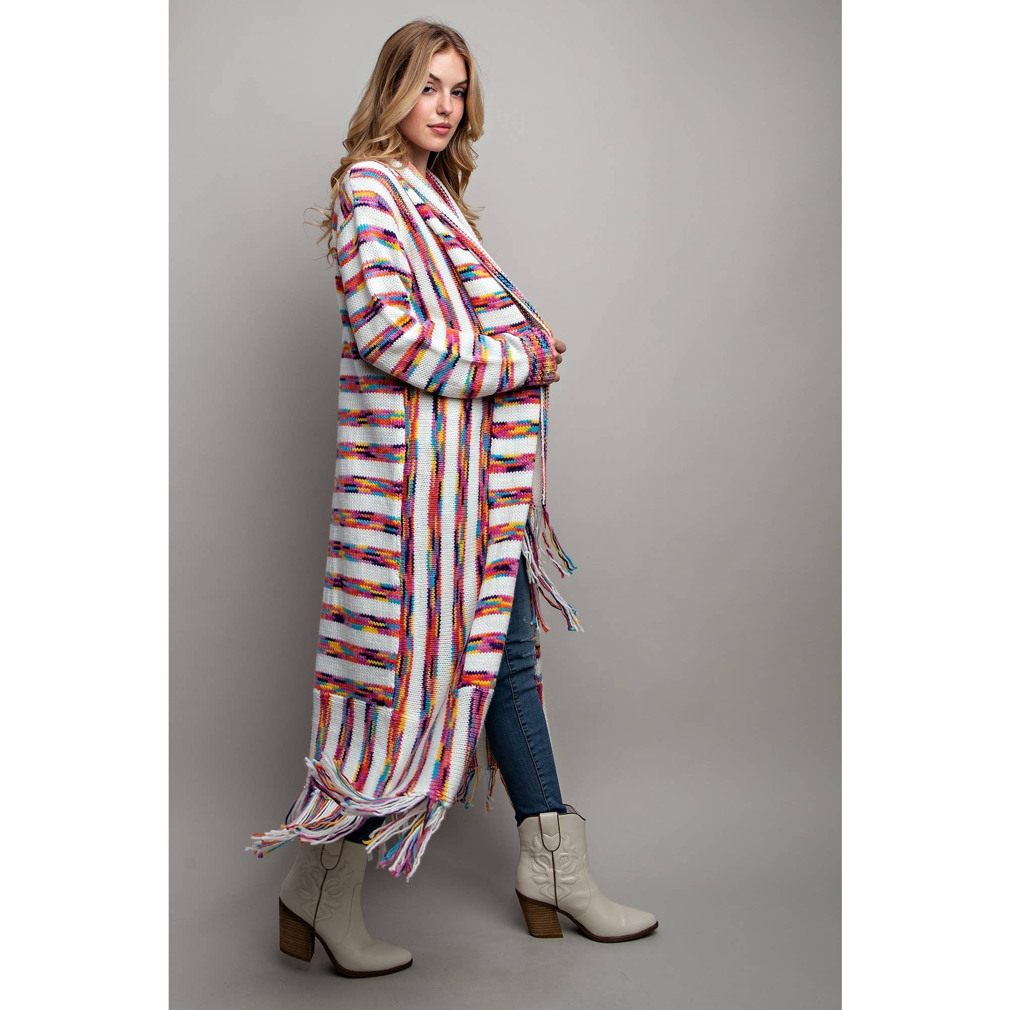 Regenboog MAX VEST MET REGENBOOGSTREPEN EN FRANJES voor groothandel op Faire5