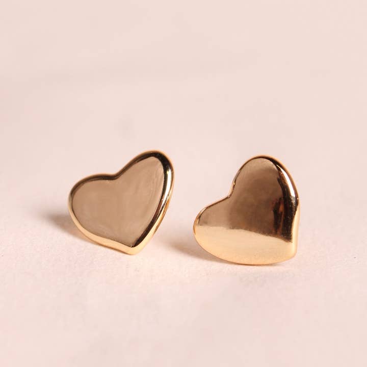 Waekura - Wholesale Stud/Post Earrings - Sacha nails