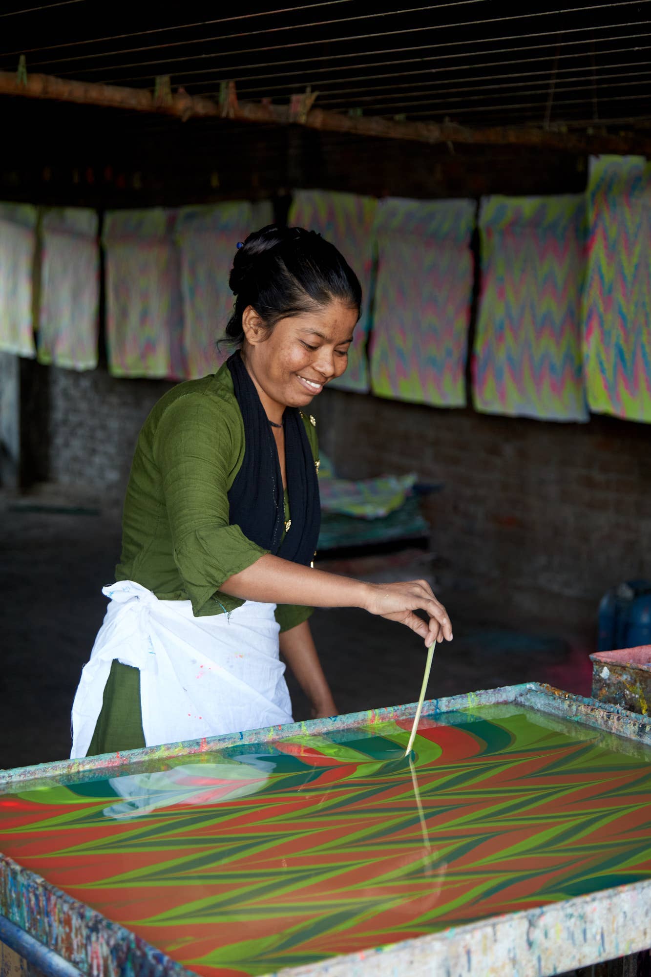 Paper Mirchi - Wholesale Gift Bag - Hand Marbled Gift Bags (Small) - Neon9