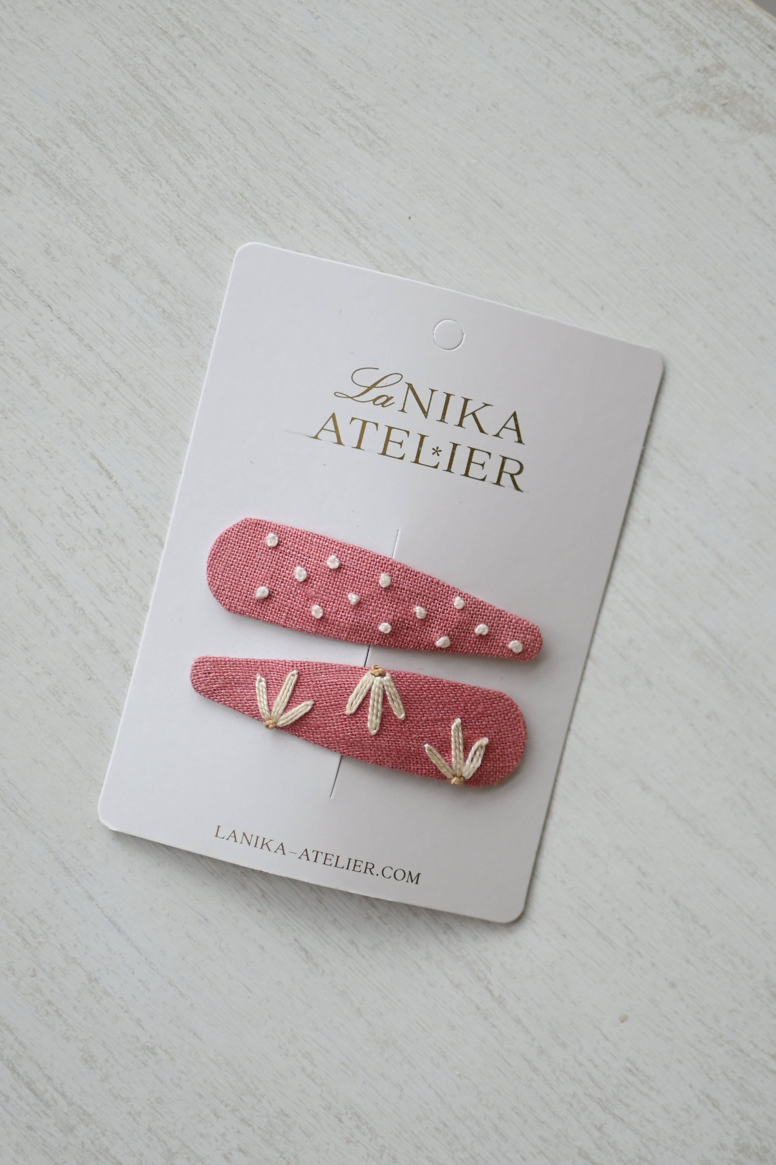 Lanika Atelier, Nika Korošec s.p. - Wholesale Hair Clip - Women's - Hair clips salmon pink bloom + dots hand embroidered3