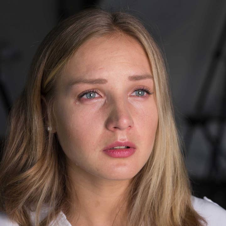 Narrative Cosmetics - Wholesale Eyelash/Brow Serum - Tear Stick Menthol-Infused Wax for Natural Tears on Cue1