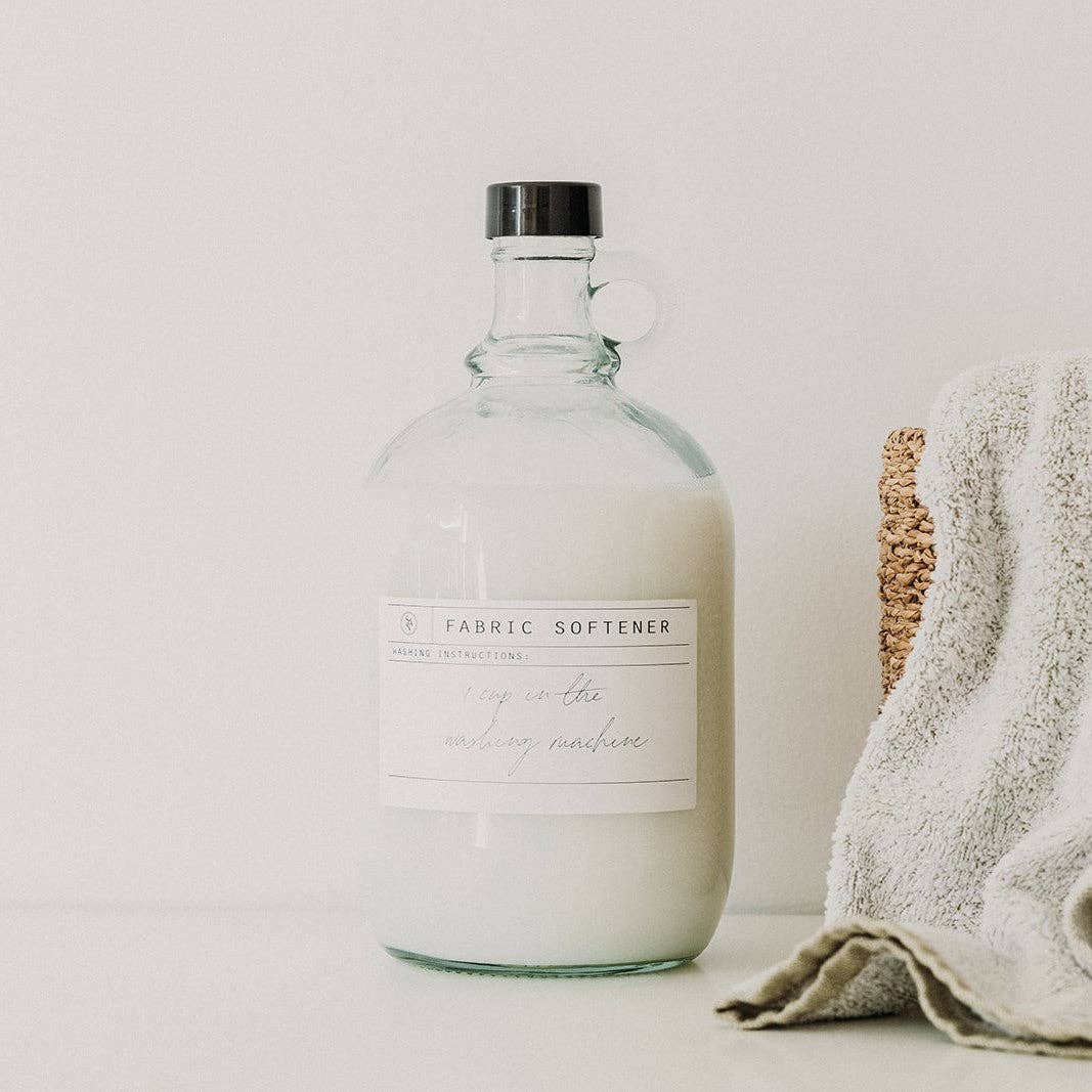 So At Nature - Wholesale Laundry Detergent Powder/Pods - Glass Half Gallon Laundry Dispensers Fabric Softener and Liquid Detergent1