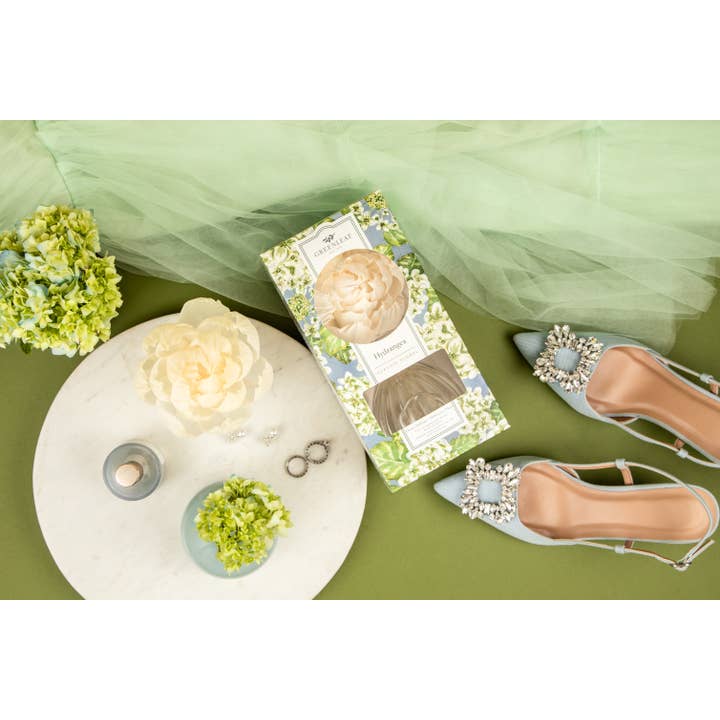 Greenleaf Gifts - Wholesale Reed Diffuser - Hydrangea Flower Diffuser 4 Pack4