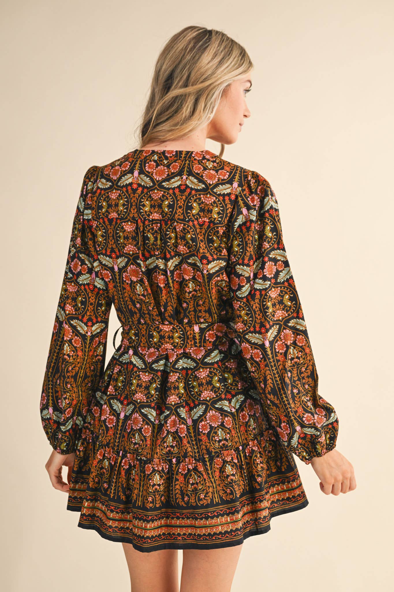 &MERCI - Wholesale Dress - Women's - EXCLUSIVE FLORAL PRINT BUTTON DOWN BELTED MINI DRESS MDR45219