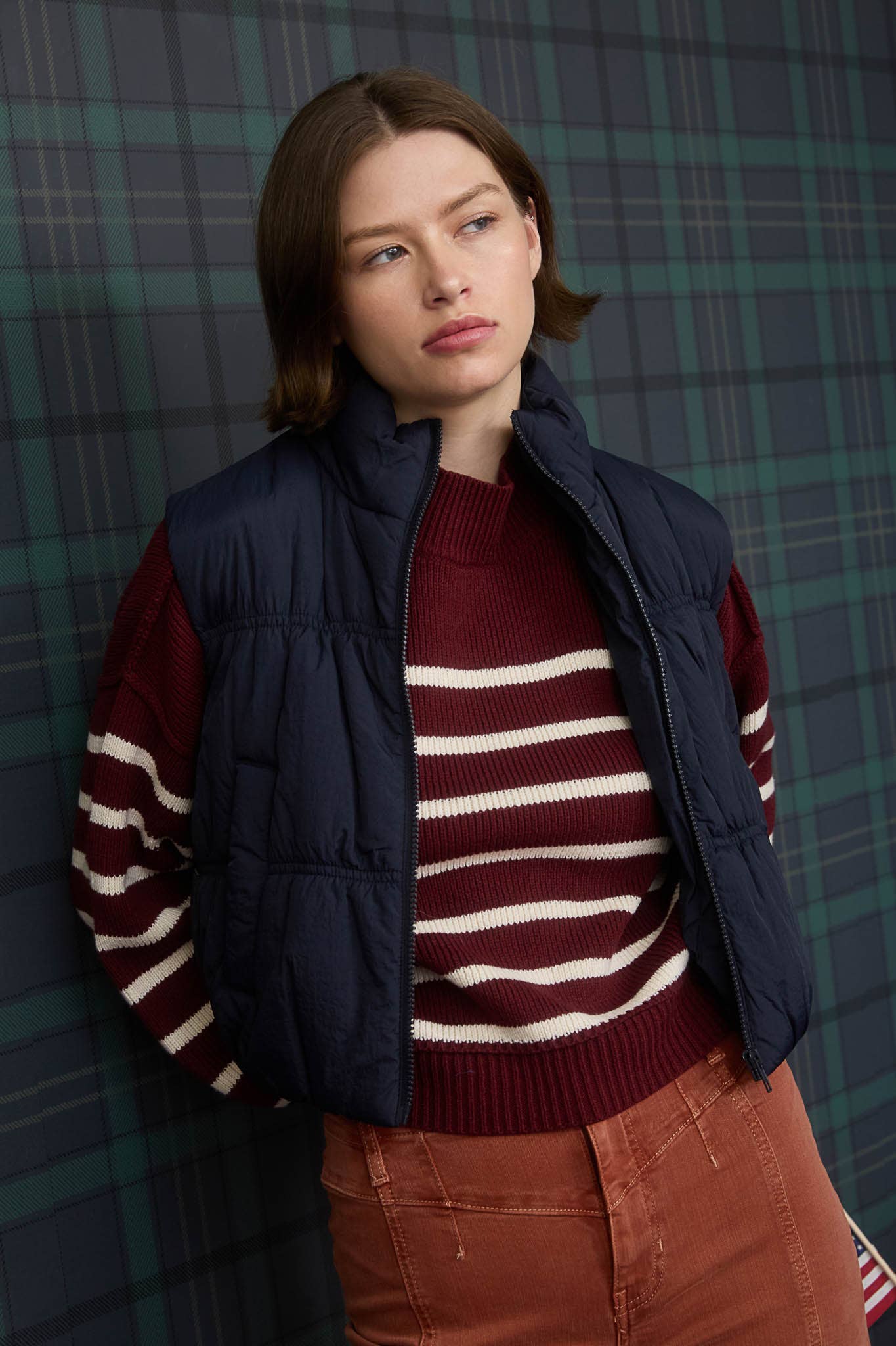 Blu Pepper – wholesale Väst - Dam – LÅNGÄRMAD PUFFERVÄST MED DRAGKEDJA6