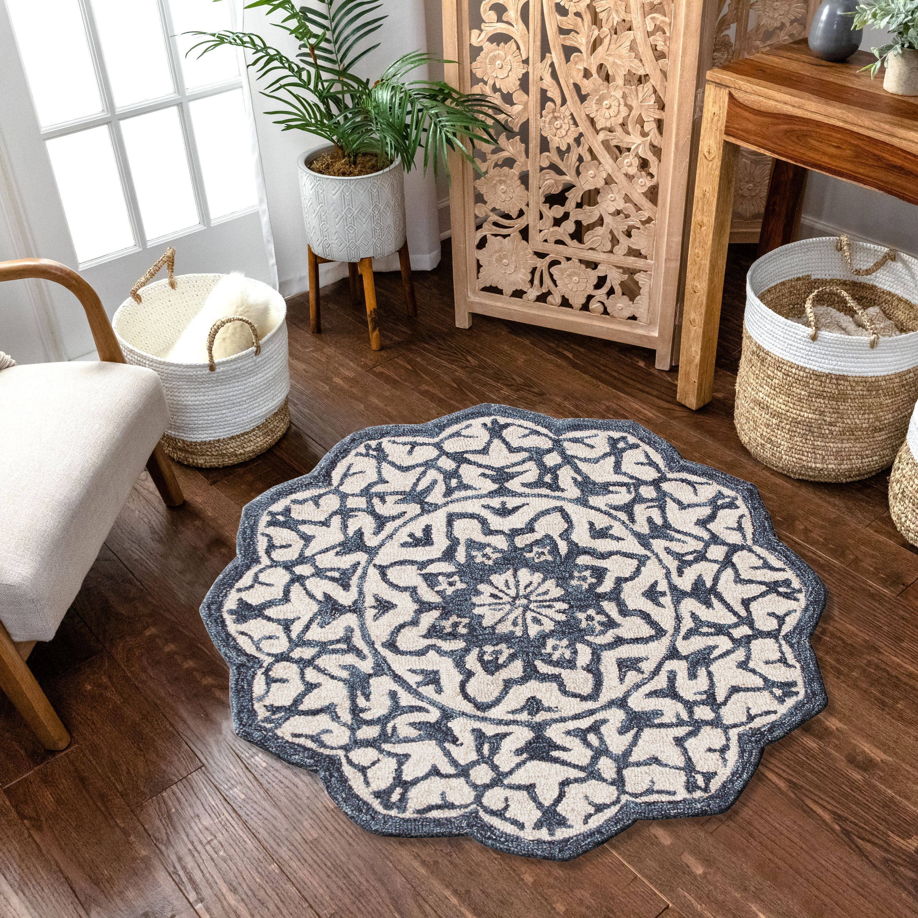 LR Home - Wholesale Area Rug - Beatrice Floral Ivory Blue Classic Round / Hearth Area Rug8