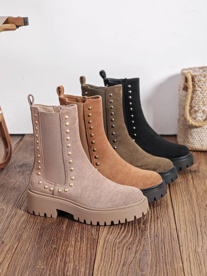 No Doubt Shoes - Wholesale Chelsea boots – Women's - Ladies Studded Chunky Chelsea Casual Flat Ankle Boots0