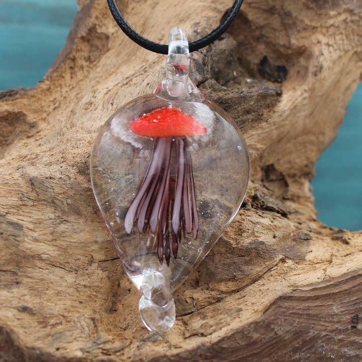 BESHEEK JEWELRY - Wholesale Individual Charm/Pendant - Blown Glass Lampwork Art Red Jelly Fish Pendant1