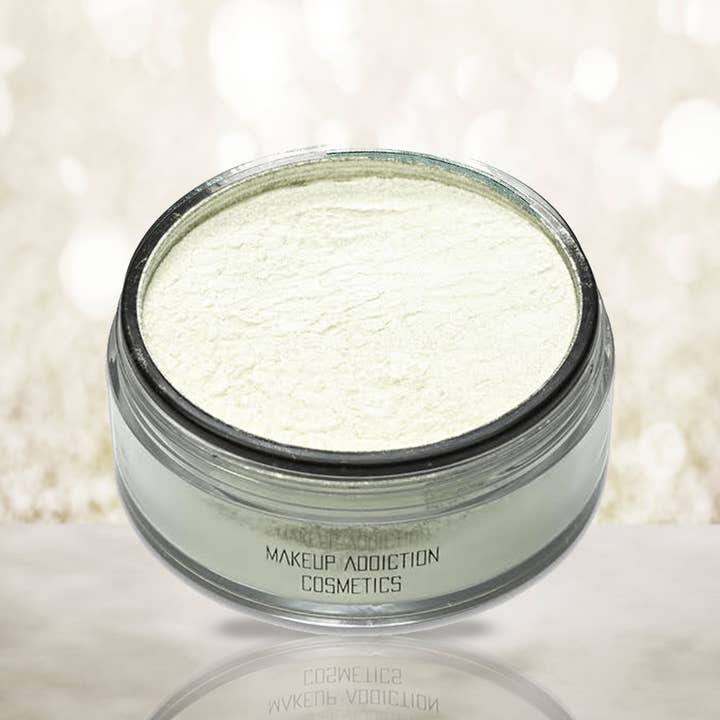 Snow Gold Loose Face Highlighter for wholesale by Makeup Addiction