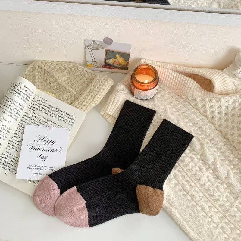 alberalkirk - Wholesale Socks - Women's - Ribbed Wool Blend Mid-Calf Socks Contrast Color M5A0192