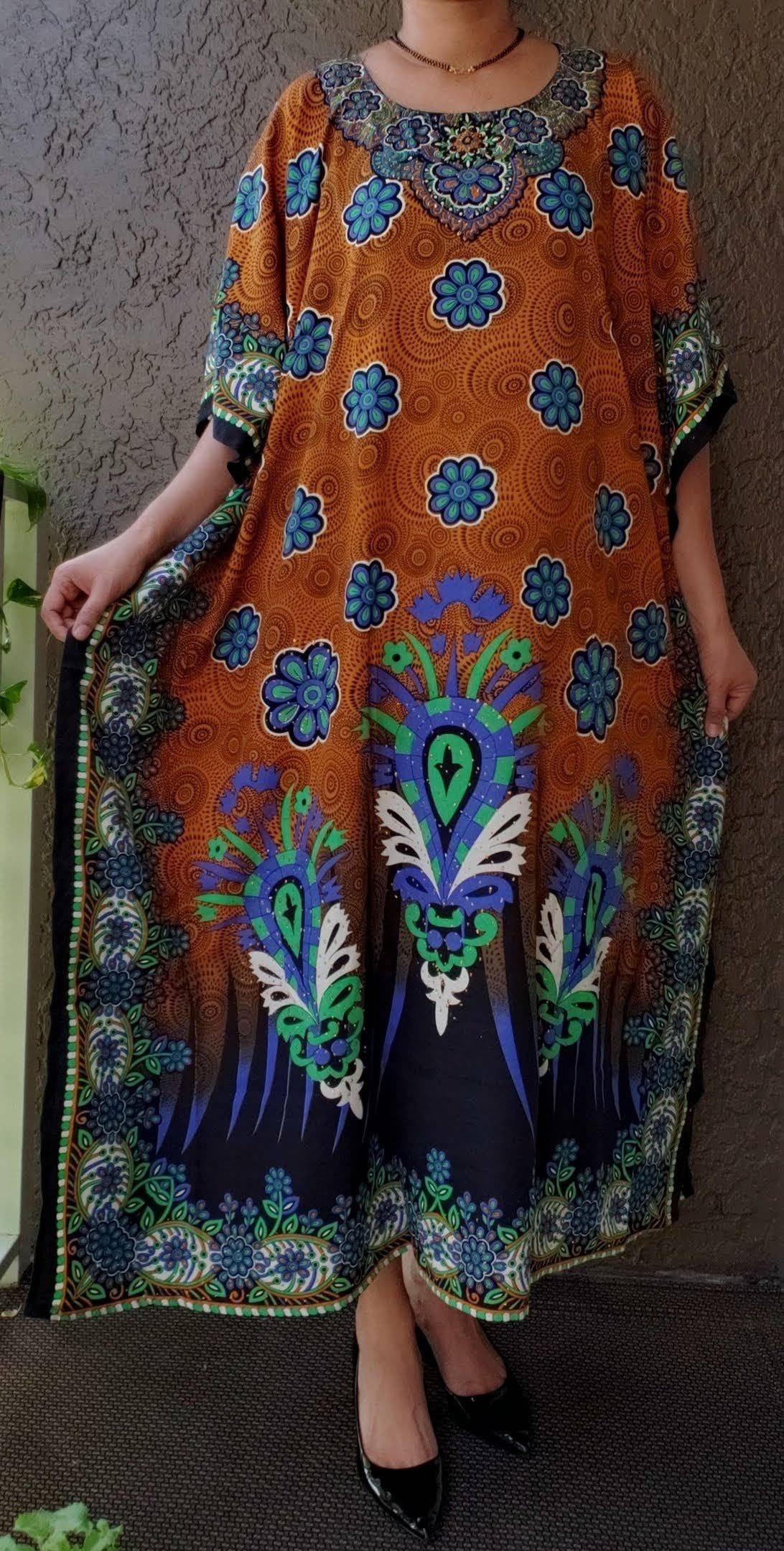 India Batik - Wholesale Kaftan - Women's - Women Floral / Sequin Embellished Kaftan Dress4