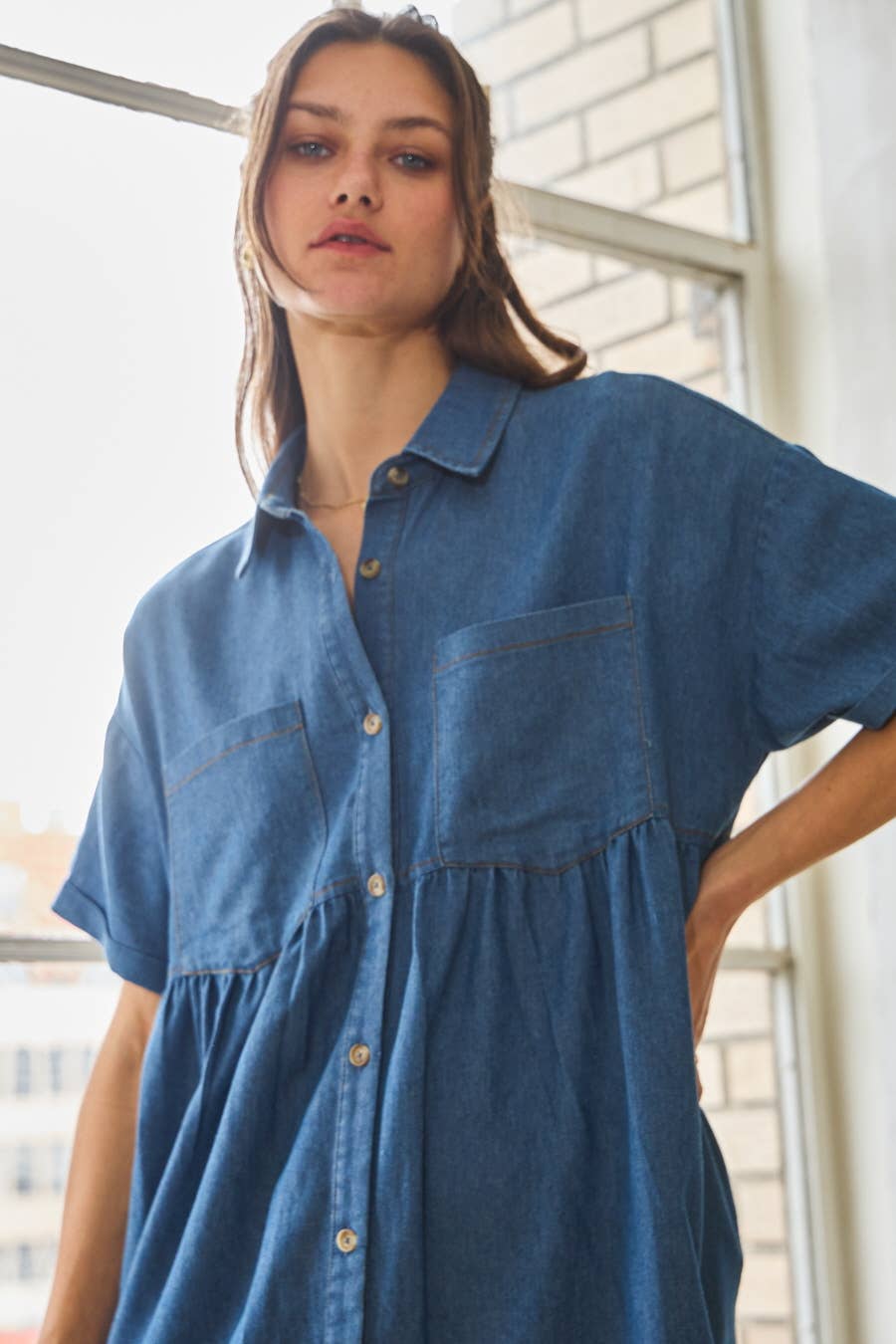 Denim DK lavado Vestido camisero oversize de denim lavado de venta al por mayor en Faire3