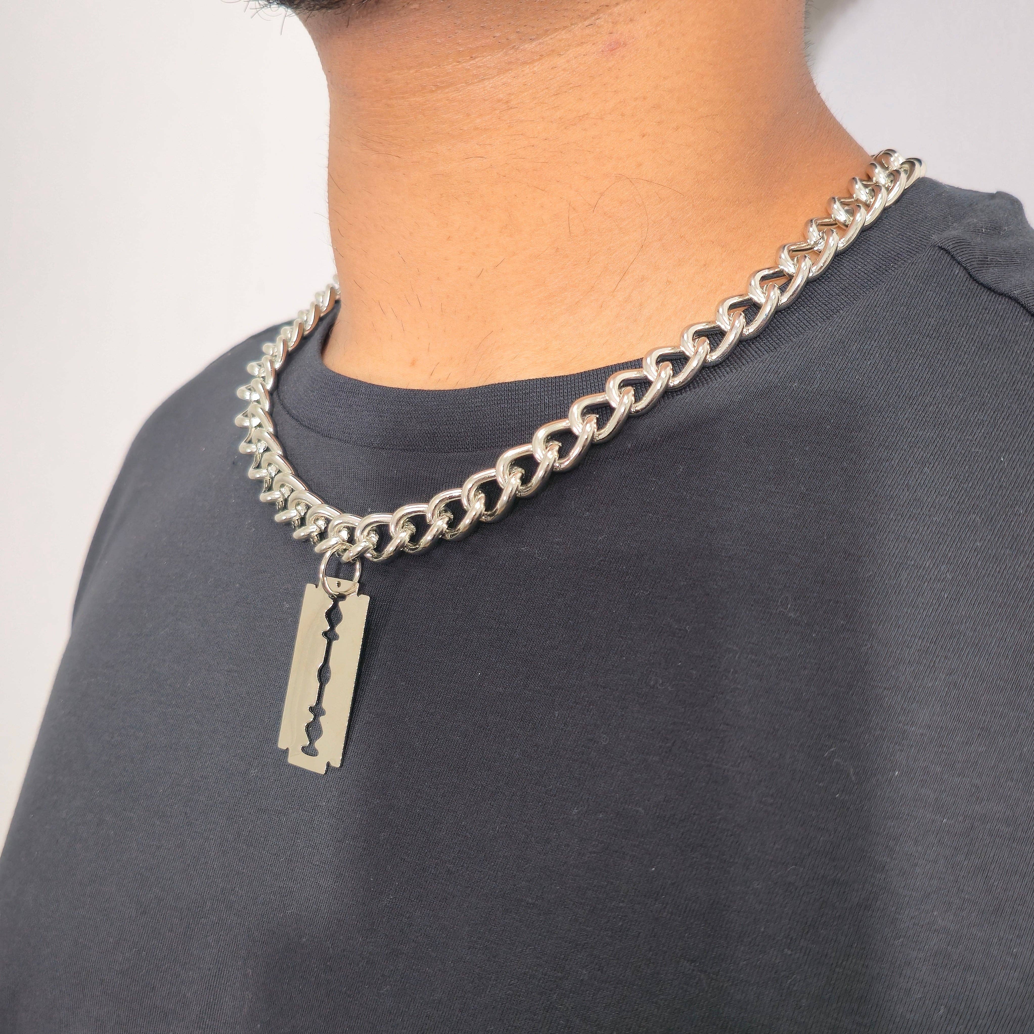 Funk Plus - Wholesale Pendant/Charm Necklace - FC987 RAZOR BLADE PENDANT12