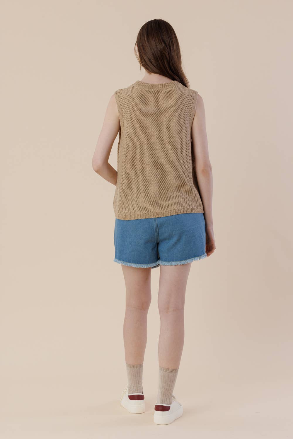 A & SHE - Wholesale T-Shirt - Women's - Howdy Embroidery Sweater Tank – Western Sleeveless Vest6