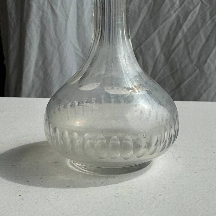 Transparent Mini vintage glass soliflore vase with round belly H12.5 for wholesale on Faire2