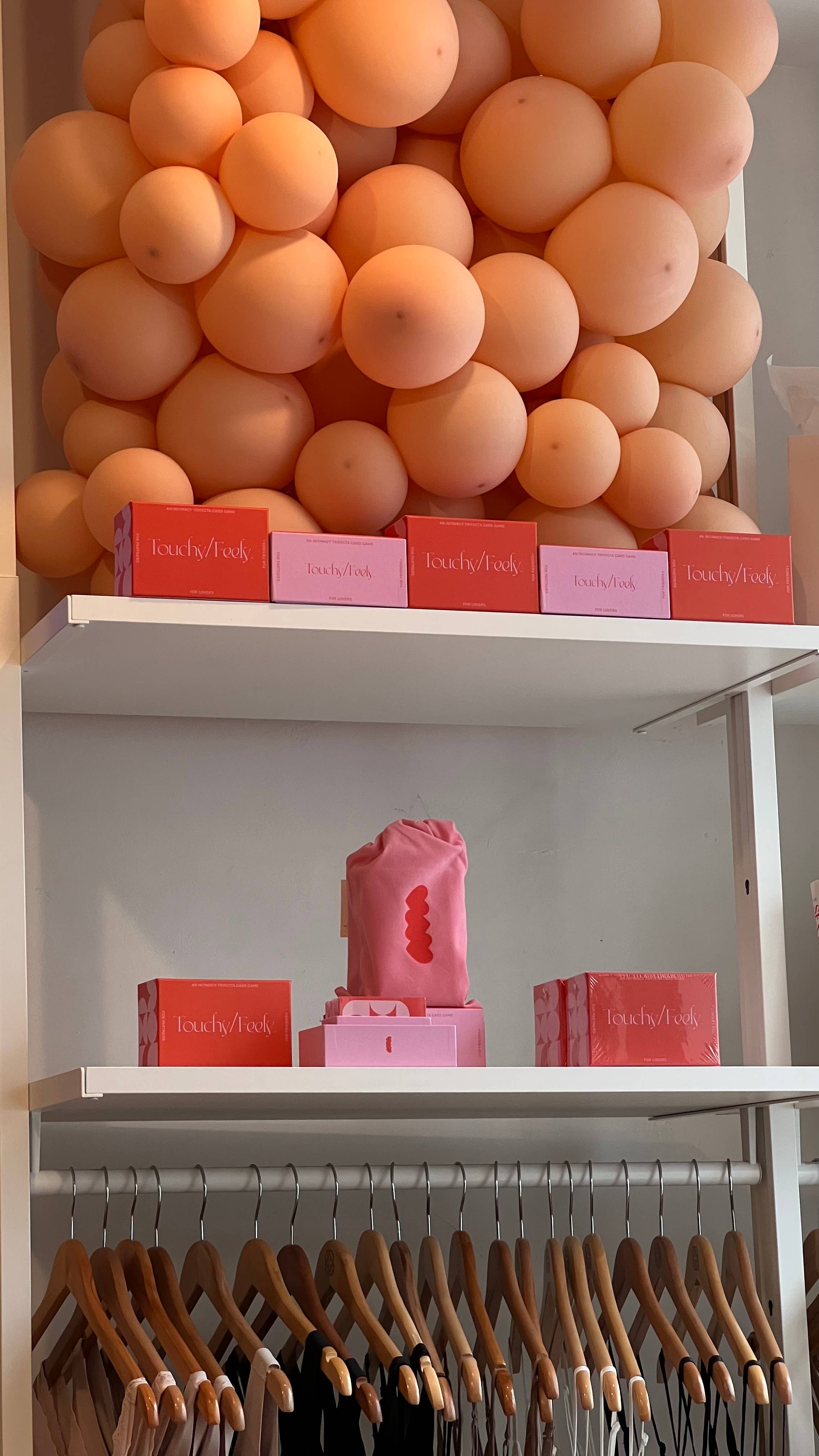 GOOSHY CANDY LLC – Engroshandel Kortspil – Samtalekort | TOUCHY/FEELY intimitetsspil25