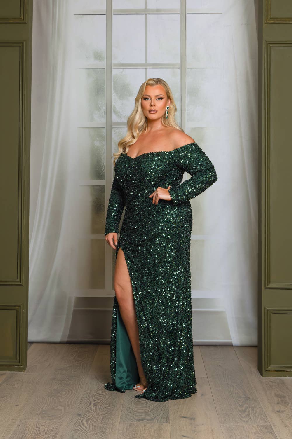 RICARICA INC. - Wholesale Gown - Women's - P1641P9-PLUS SIZE LONG SLEEVE OFF SHOULDER MAXI DRESS 18