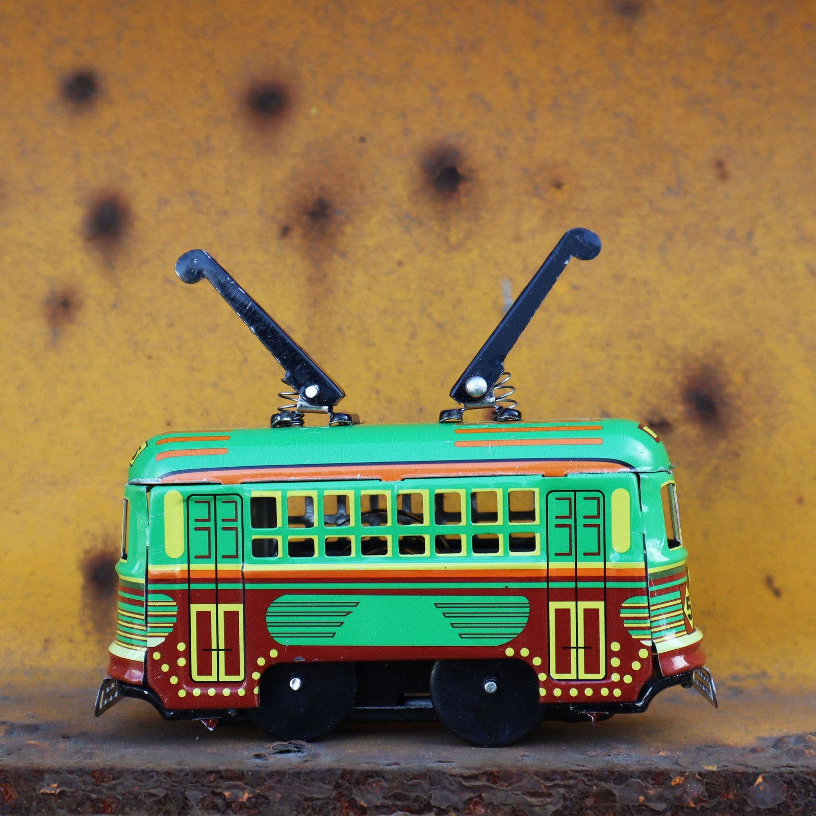 Tribal Trade GmbH - Wholesale Decorative Figurine - Tin toy tram rail vehicle tram tin train6