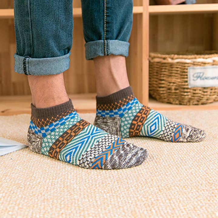 TYPE 5PCS/SET ALPACA VINTAGE FLORAL PATTERN SOCKS_CWMS0207 for wholesale on Faire3