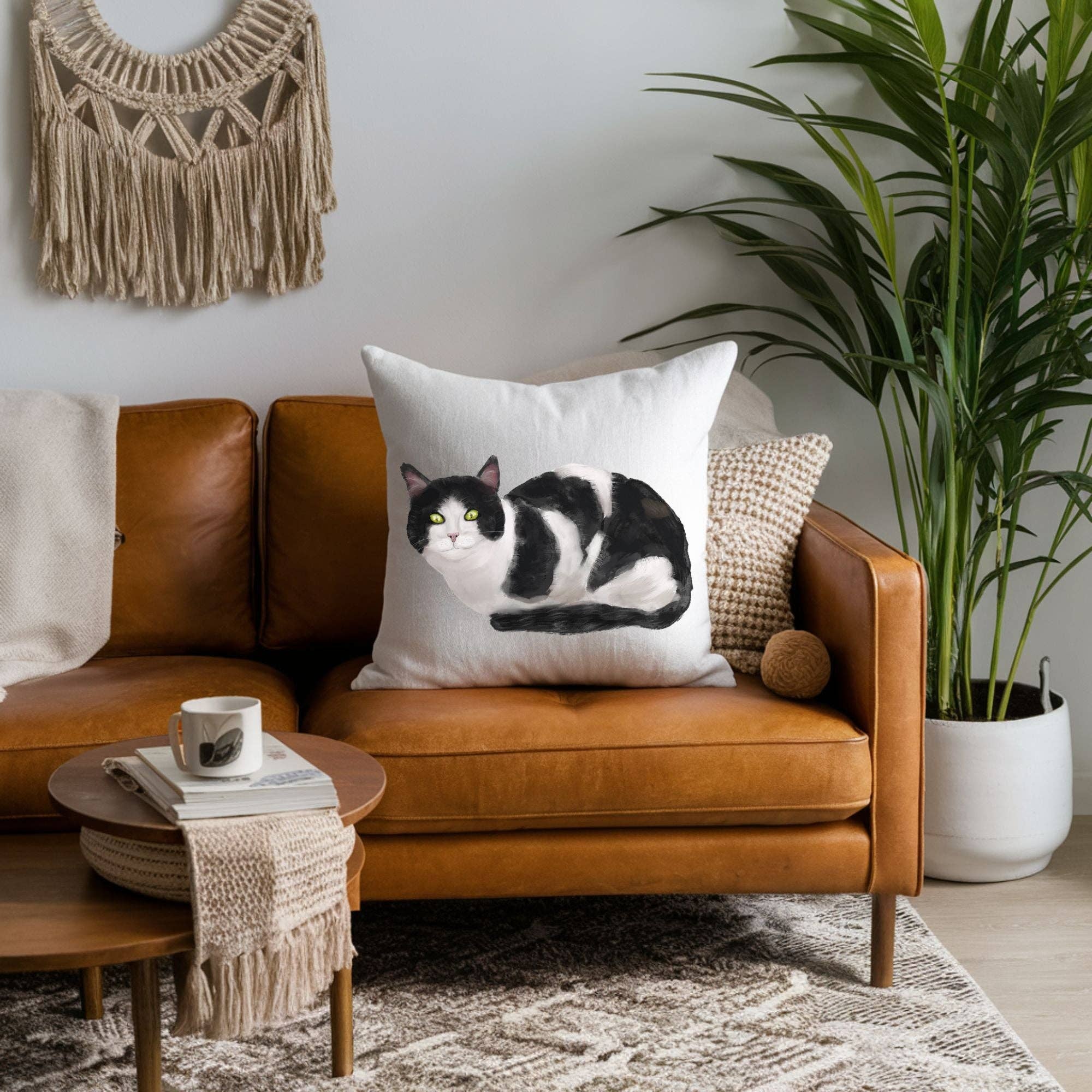 MerikaArt - Wholesale Throw/Decorative Pillow - Black and White Cat Pillow4