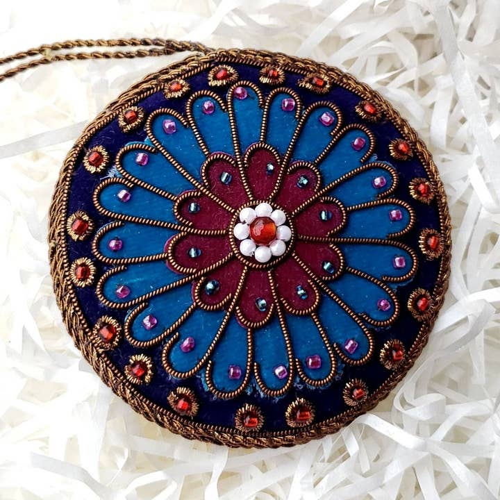 BoutiqueByMariam – wholesale Ornament – Notre Dame Rose Window Christmas Ornament