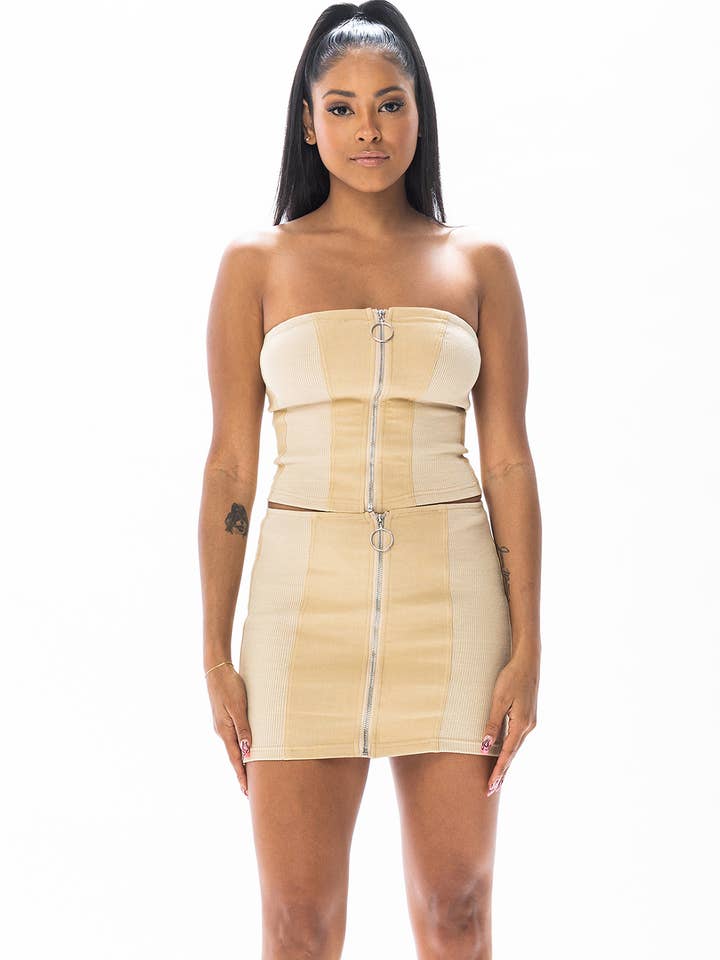 Top com zíper sem mangas e mini saia por atacado de No Vacancy