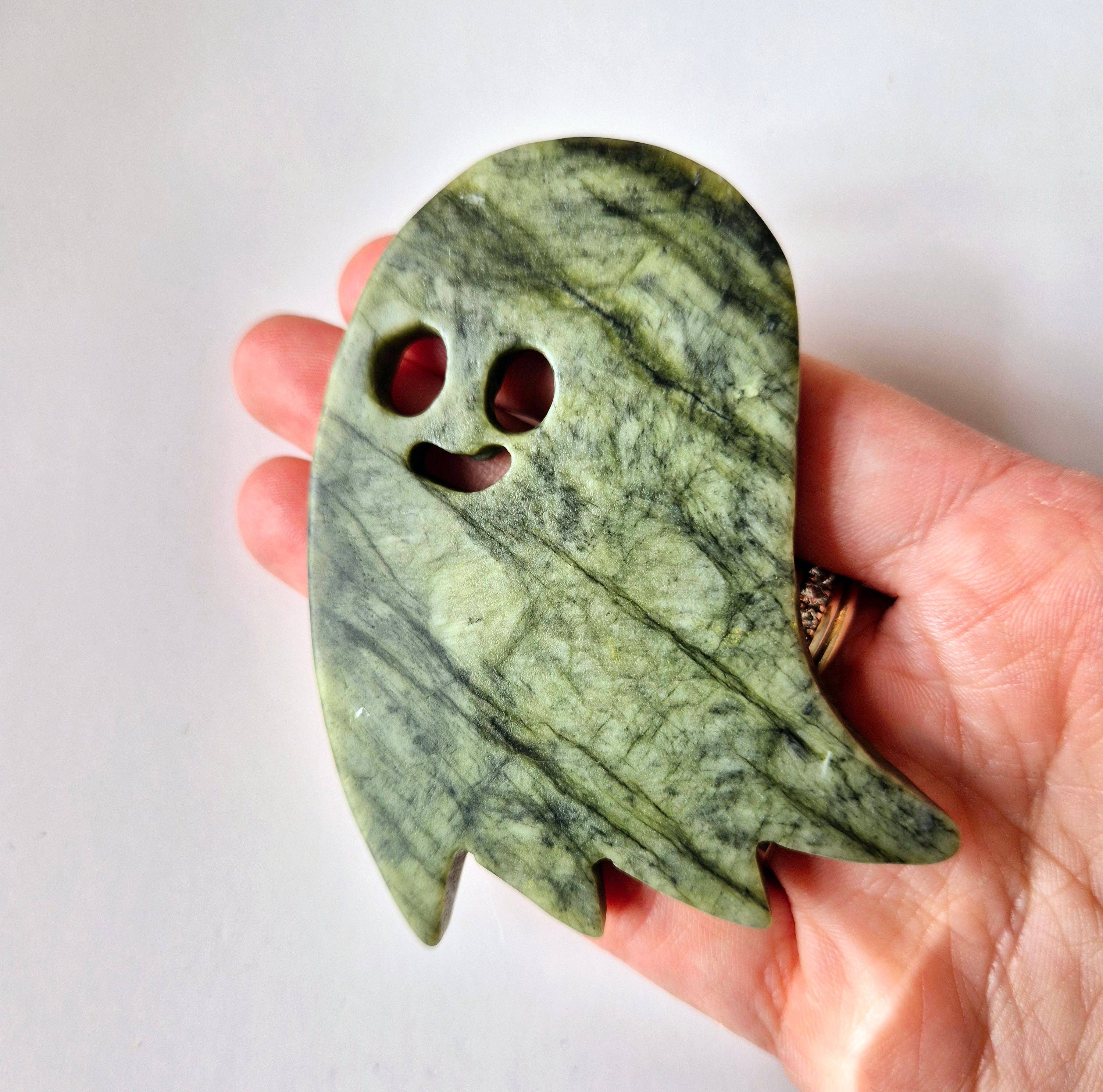 Moonlight Gemstones - Wholesale Spiritual Stone/Crystal - Green Jade Ghost Gemstone (approx. 7 cm) – Halloween Crystal Magic1