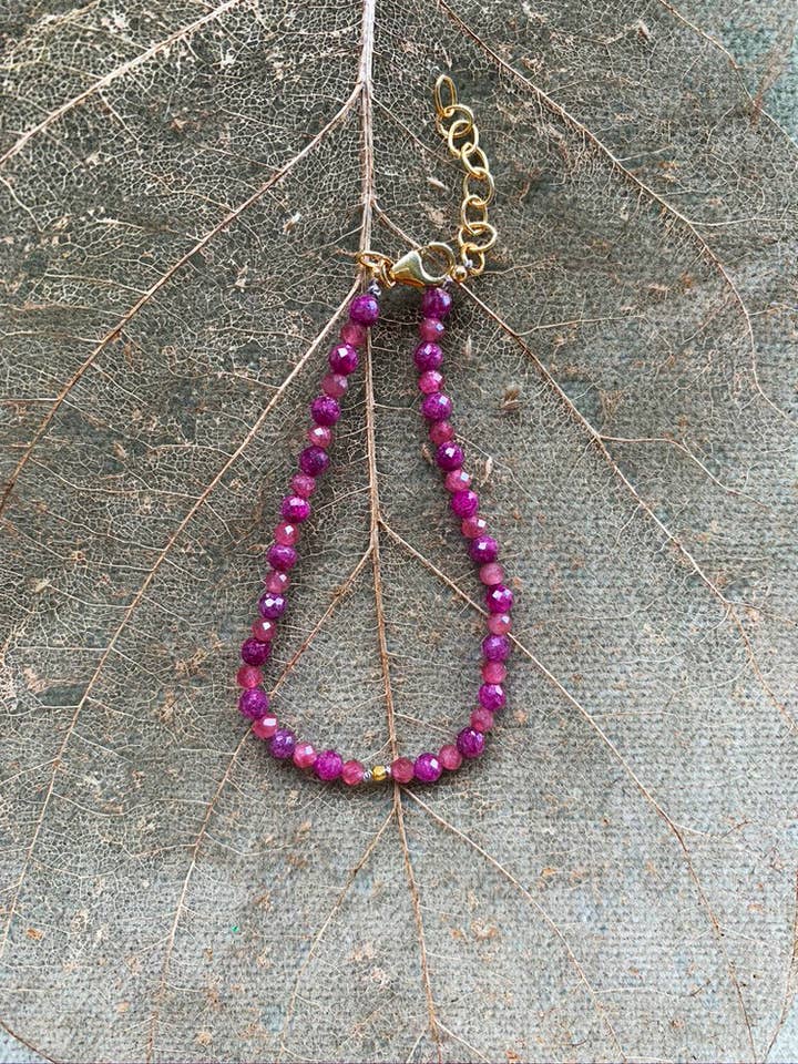18 Karat Gold Bead With Ruby Bracelet for wholesale by Honey5Kauai