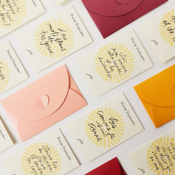 Poesie Française - Wholesale Gift Box - French Poetry Discovery Box1