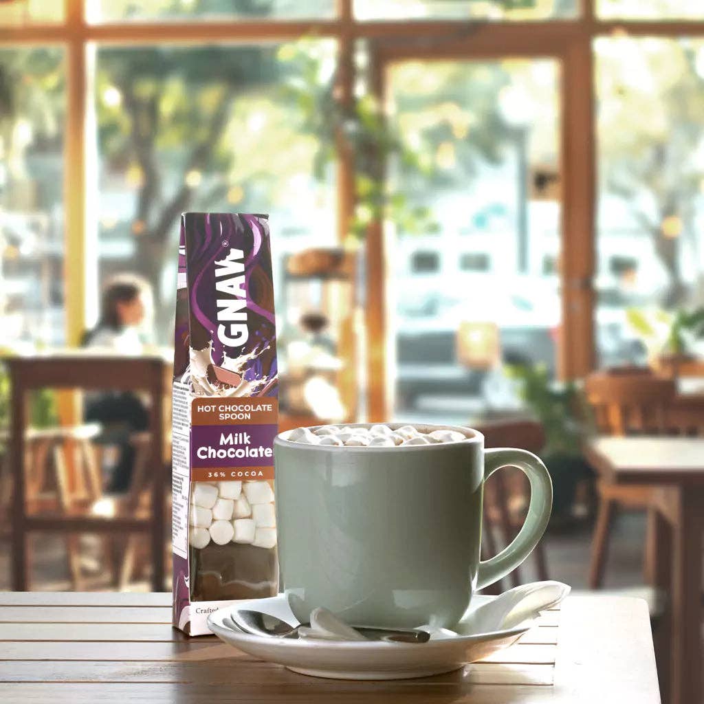 GNAW Chocolate – wholesale Hot cocoa spoon – Milk - Hot Chocolate Spoon With Marshmallows2