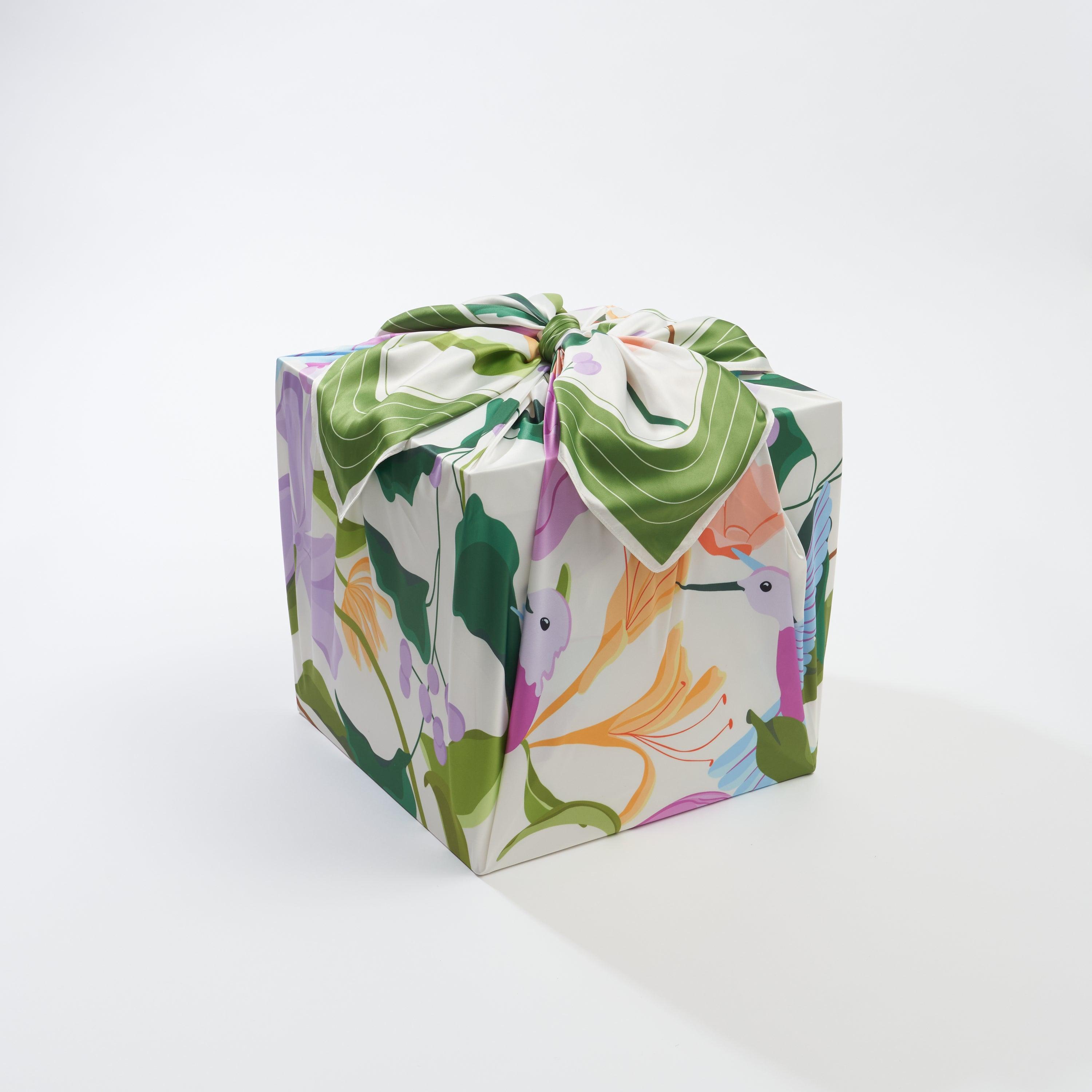 WRAPPR Gift Wrap - Vente Feuille de papier cadeau - Emballage cadeau Furoshiki par Danni Ha | 18 pouces, polyester recyclé11