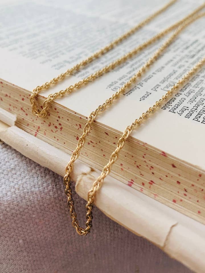 Bracciale a catena in corda - riempimento in oro 14 carati per la vendita all'ingrosso da parte di Notions of Lovely