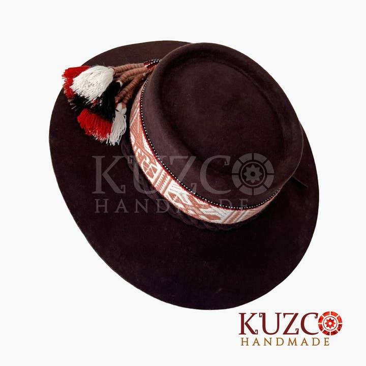 KuzcoHandmade - Vendita all'ingrosso Fedora - Donna - Cappello Fedora Andino Peruviano con Fascia Inka-Q'ero6