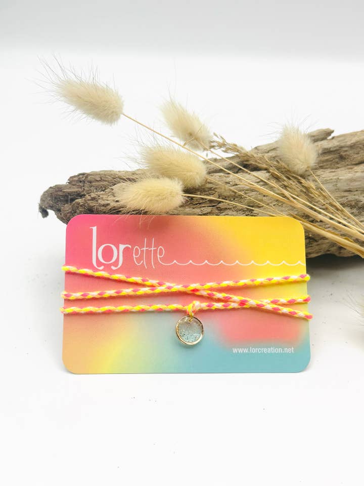 Halskædearmbånd med guldglimmer i neongul og pink for engroshandel hos LOR CREATION