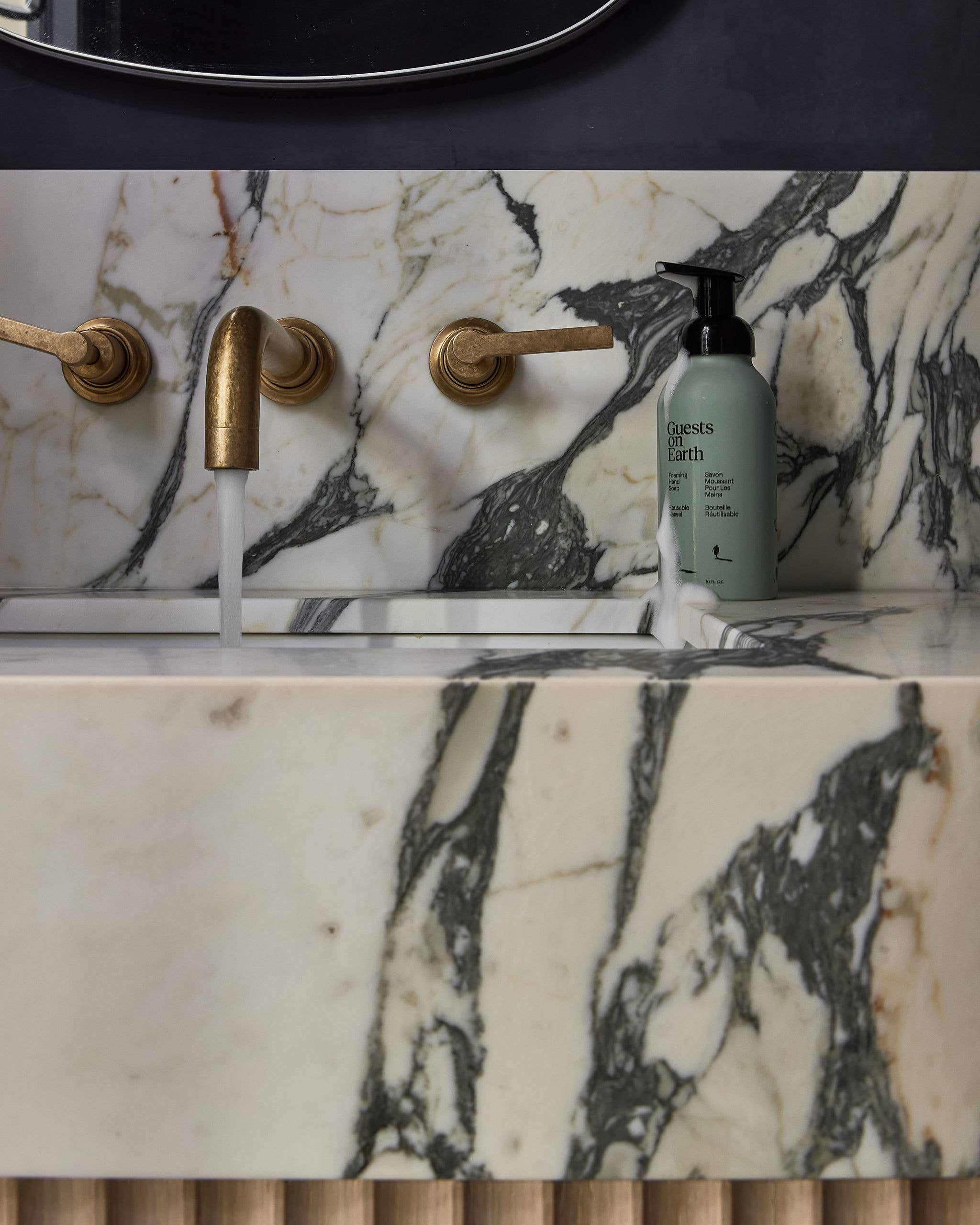 Guests on Earth - Wholesale Hand Soap/Wash - Foaming Hand Soap5