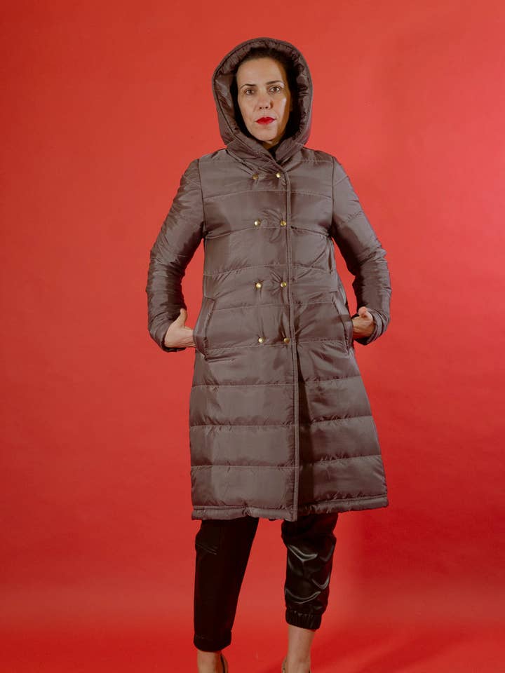 Bruine Jas met Drukknopen en Capuchon voor wholesale door Top Fashion