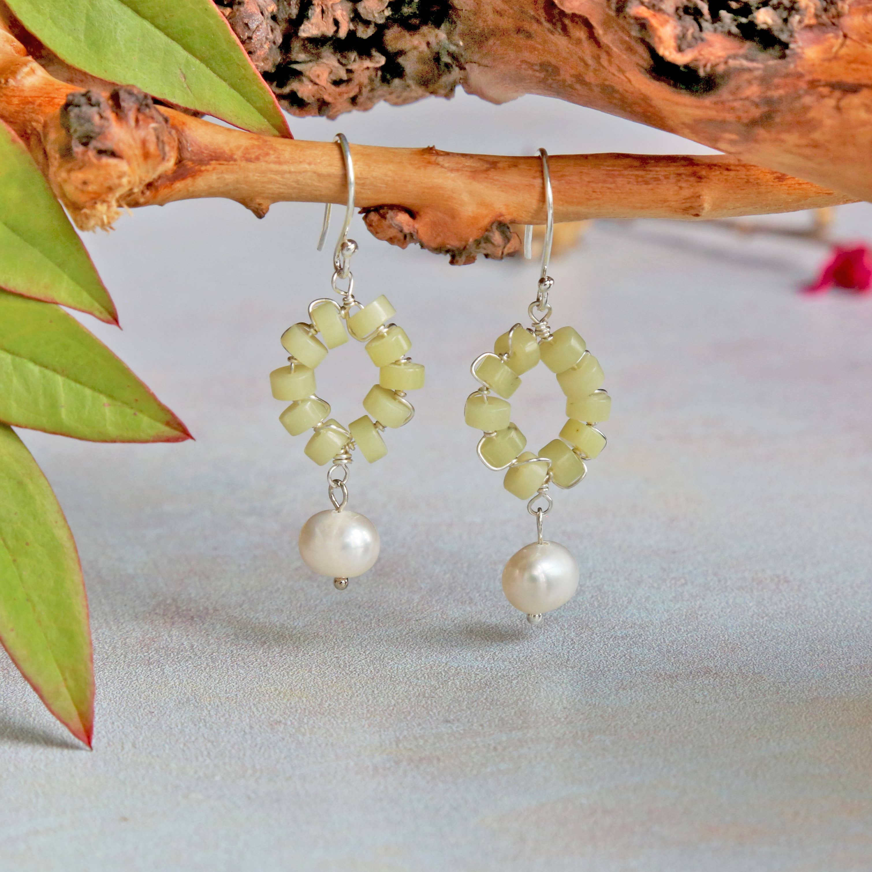 IST Jewelry - Vendita all'ingrosso Orecchini pendenti - Orecchino a cerchio con perline Heishi0