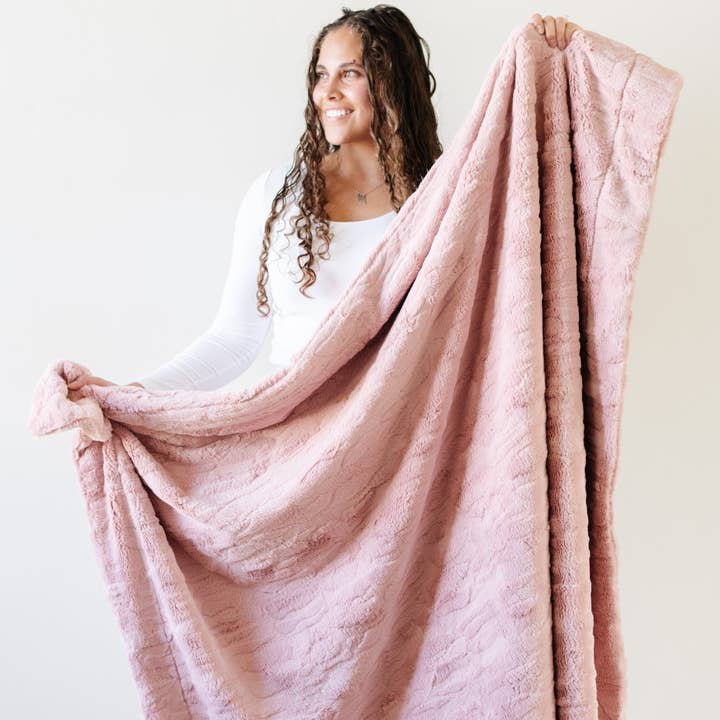 Saranoni - Wholesale Throw Blanket - PATTERNED FAUX FUR XL THROW BLANKETS9