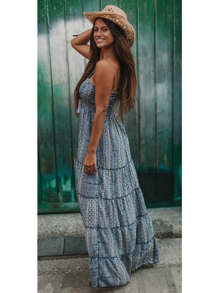 Miss Kitsch – Engroshandel Kjole - Dame – Blå Stropløs Boho Sommer Lang Kjole, Ærmeløs Maxi Kjole, Resort Wear, Strand Kjole, Capri Kjole Ferie Wear1