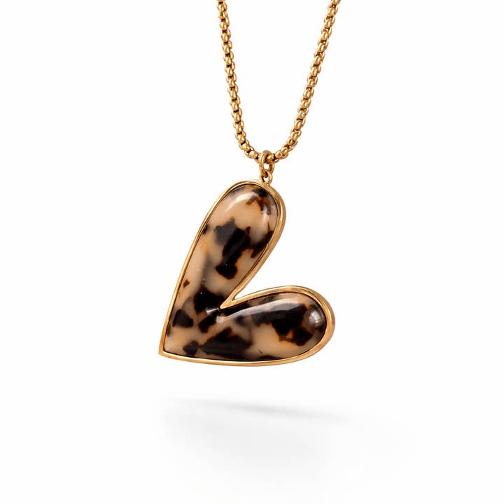 ZAVIRA - Heart Necklace with Tortoiseshell Effect for wholesale by DUESTELLE ITALIA