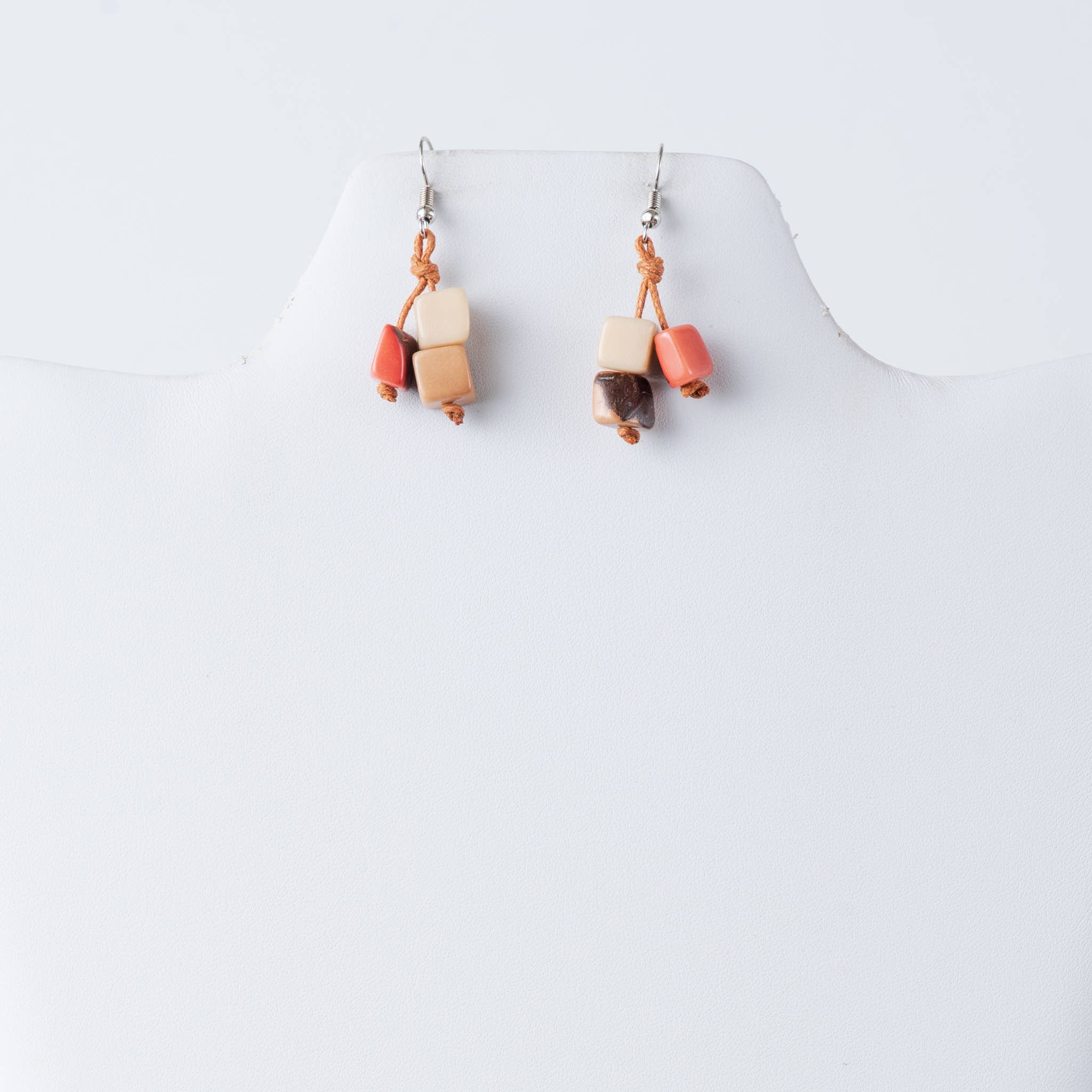 TaguArtsy – wholesale Dangle earrings – Toya organic tagua squares earrings3