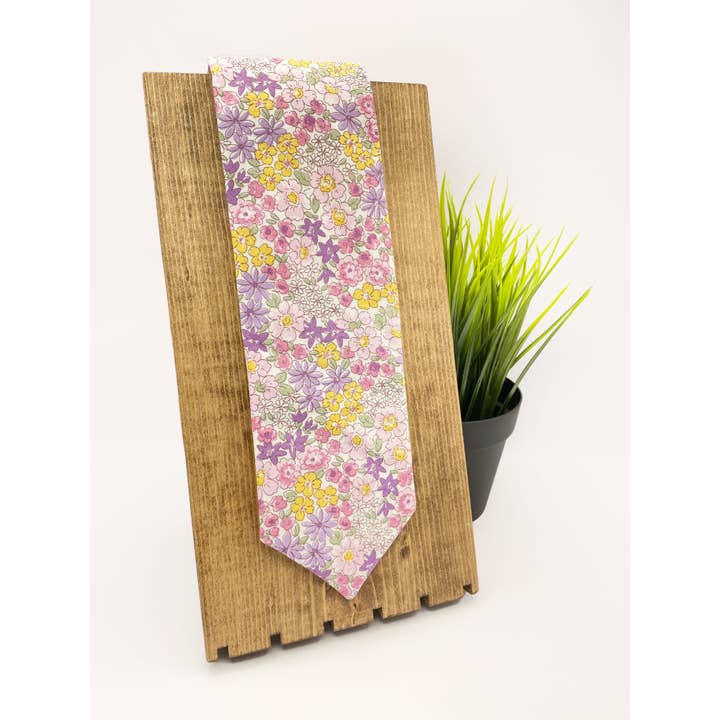 ELSE - Wholesale Necktie - Men's - Purple Floral Neckties For Men, Ties With Purple Flowers1